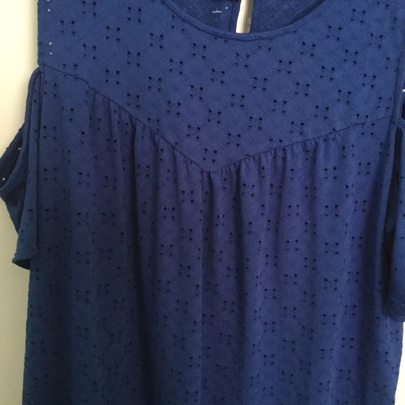 By & By Blue Eyelet Blouse - Picture 2 of 7